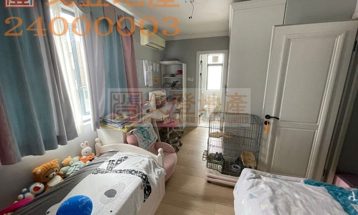 0ab9bd6201ecd7fe1e8b06fbeb3ce72e.jpg