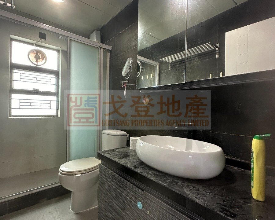 0ad617cccb929fb8aecb0ac9f3496f1c.jpg