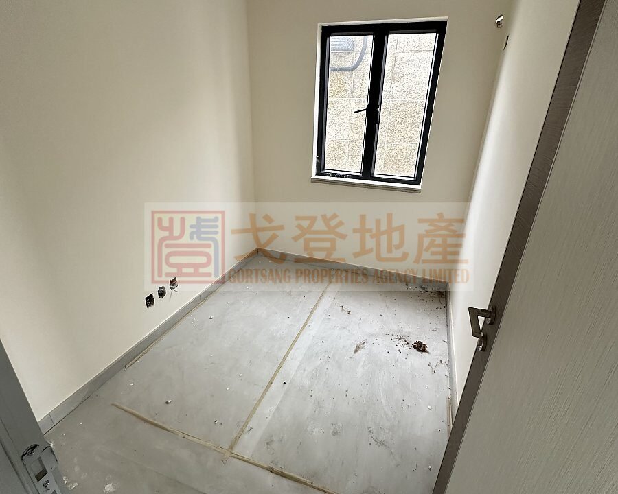 0cb66063ed6d414926dacad674558b00.jpg