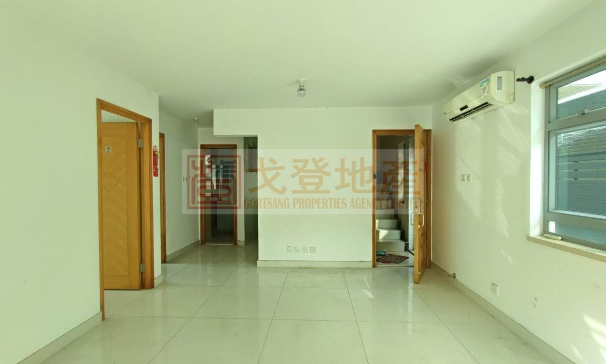 0d249046dbfd41aaf5ce0ea5d719965d.jpg