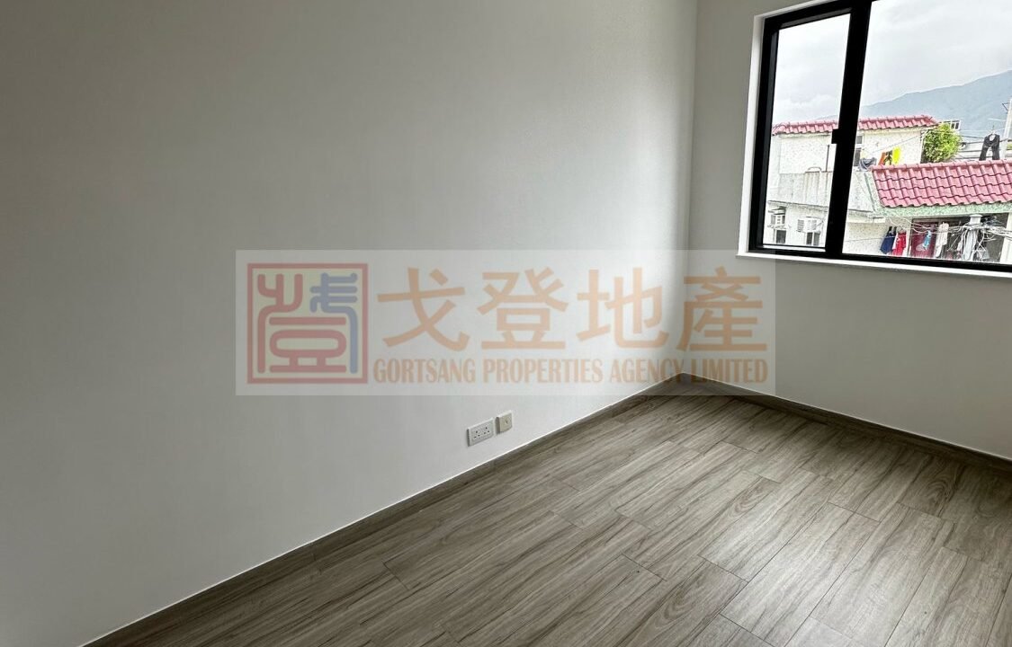 104cf3ec3f1ead71efe170260b584feb.jpg