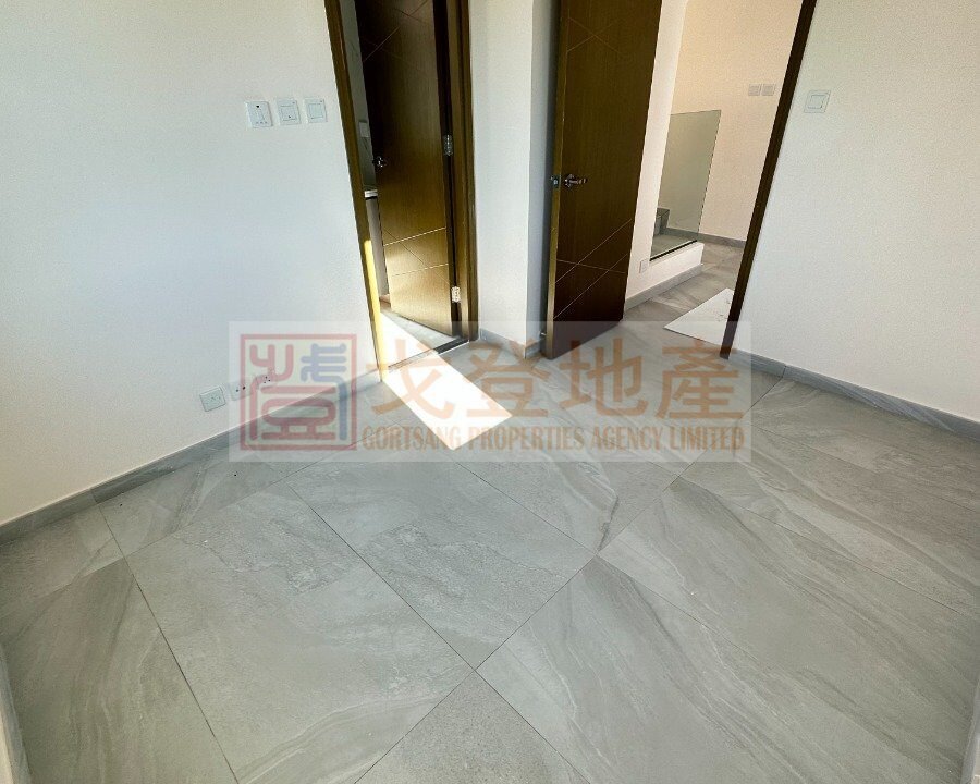 19baf00ecda0be52a896c58b6cf3cd51.jpg
