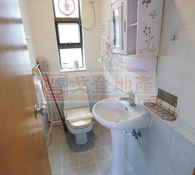 255bcc03e309ecd8967aba0fb248839e.jpg