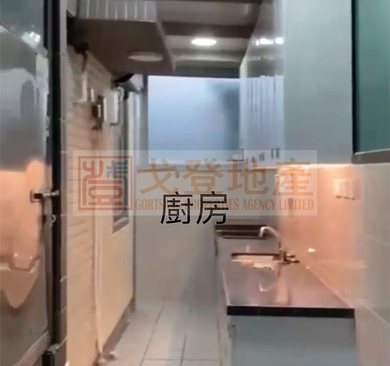 27351ce64650266cfec9ff4031271a7d.jpg
