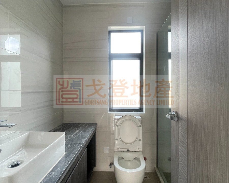 3f593125088d23eb858aada9ab295bd4.jpg