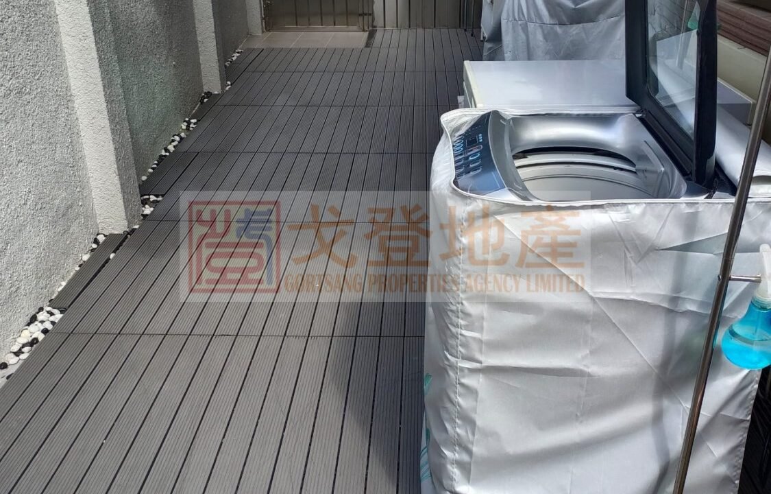 67ed2fc50d5d2c60db312950024e76b8.jpg