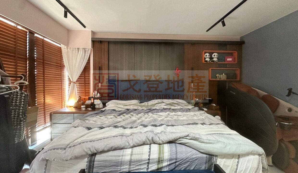 67f4e01d4819cb732357a9a83f02dbd6.jpeg