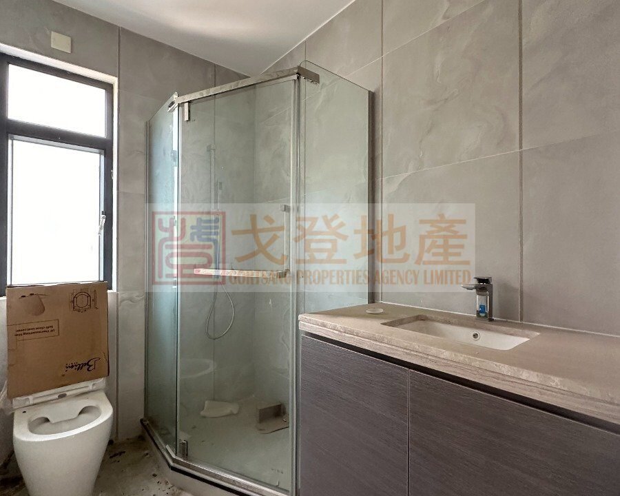 706590c1fda3aeac466f329a2ac5c624.jpg