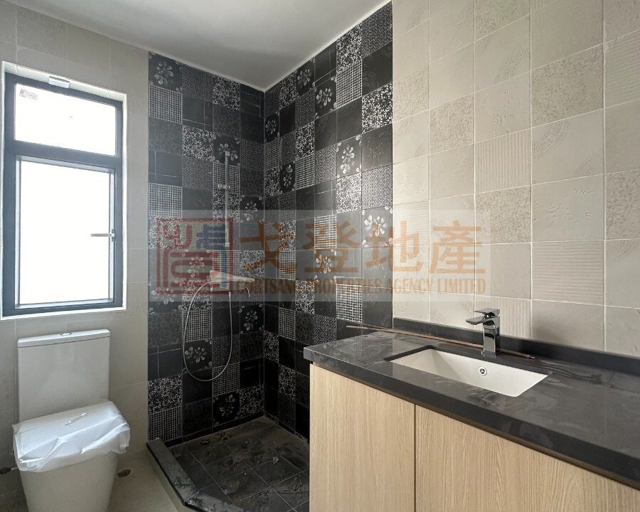 8504fd47fa29bb3b1ad2d2a7889177ae.jpg