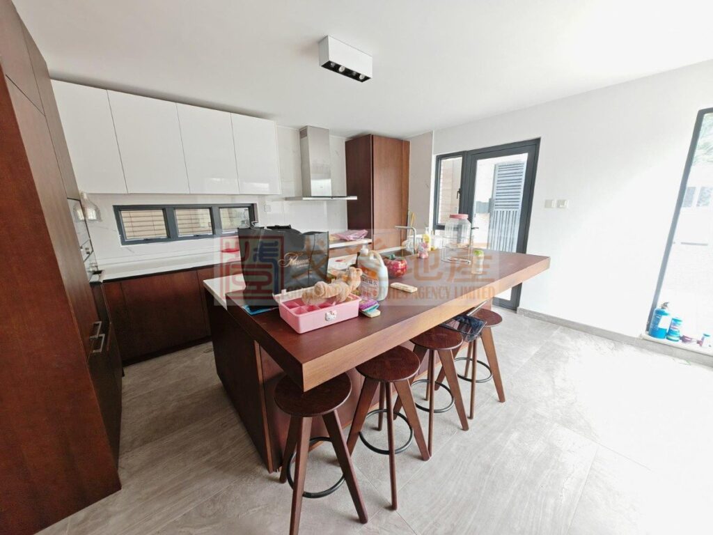 8b85a5f43a187b3e75900b631396a228