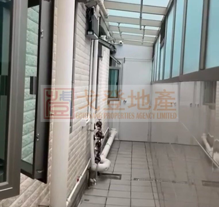 8db7e79924922e1b7f177b2ae2b785d8.jpg