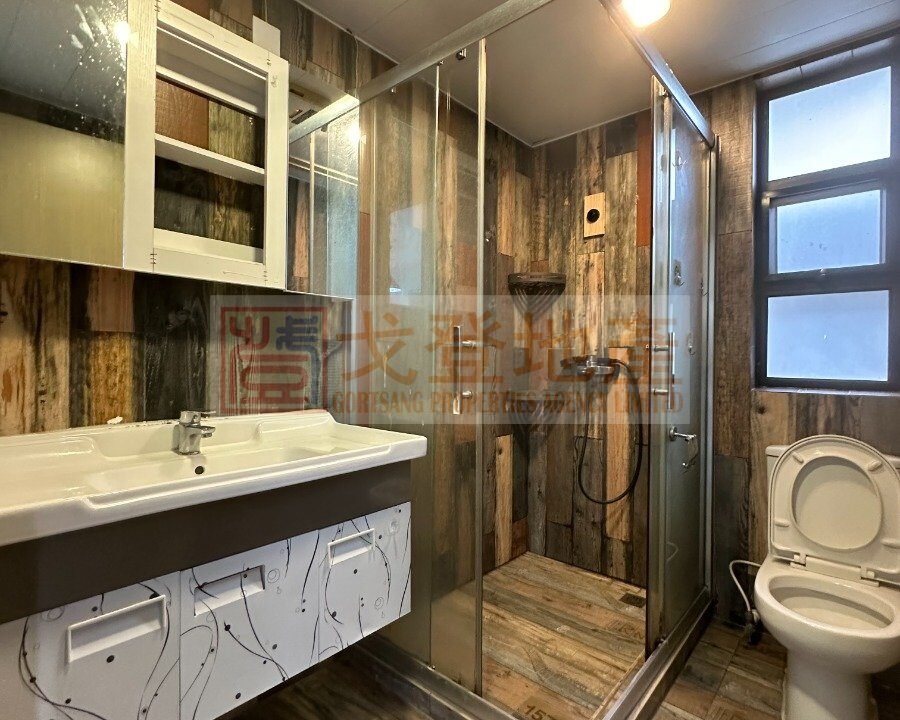 9228cbe16817f78d6d26fe9493d43e71.jpg