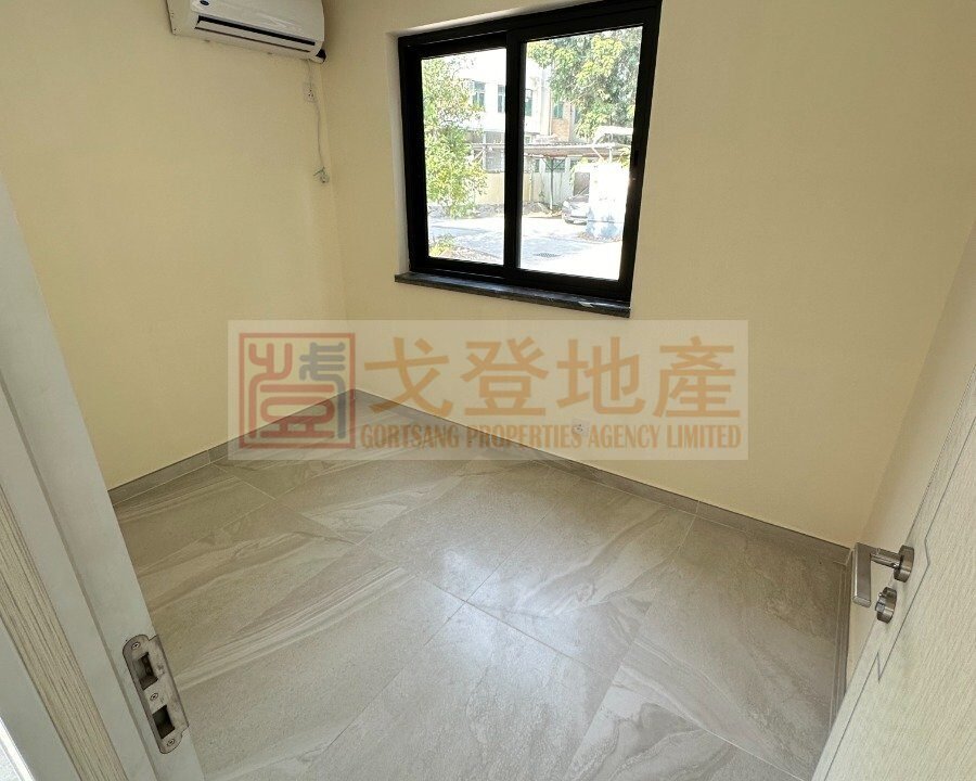 94713ddcb90cda70378722fb34003d38.jpg