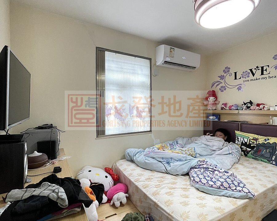 9db0970bd6768a585ca54da544d8e086.jpg