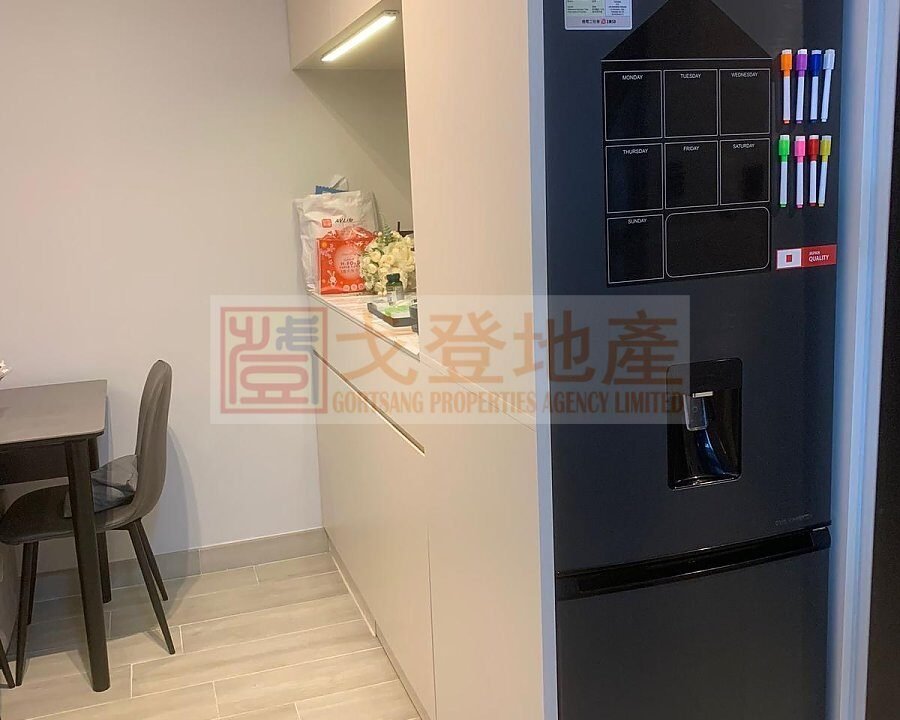 9eea73d185aa4a86ee5736bf7a240db2.jpg