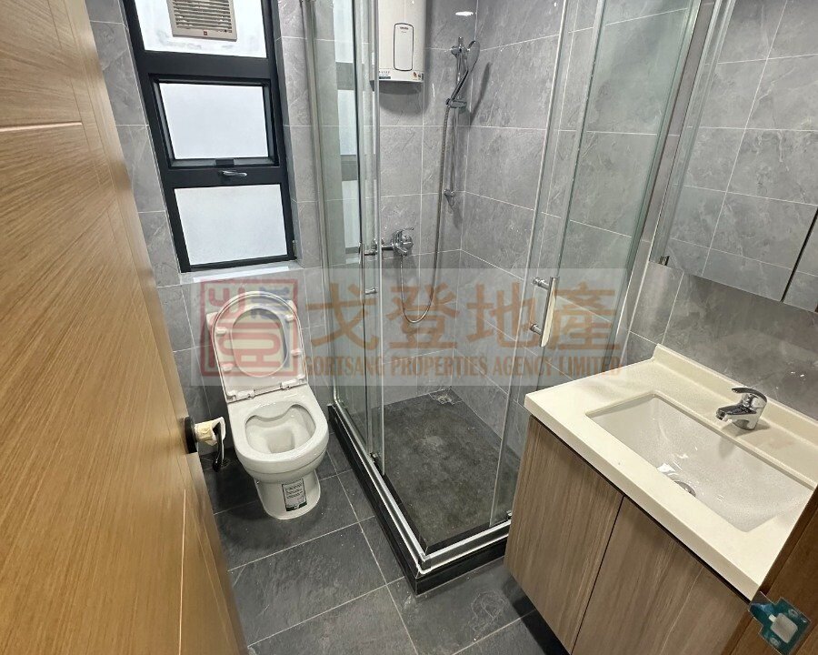 a2e63205f5bce52eca9d34ed86752bd3.jpg