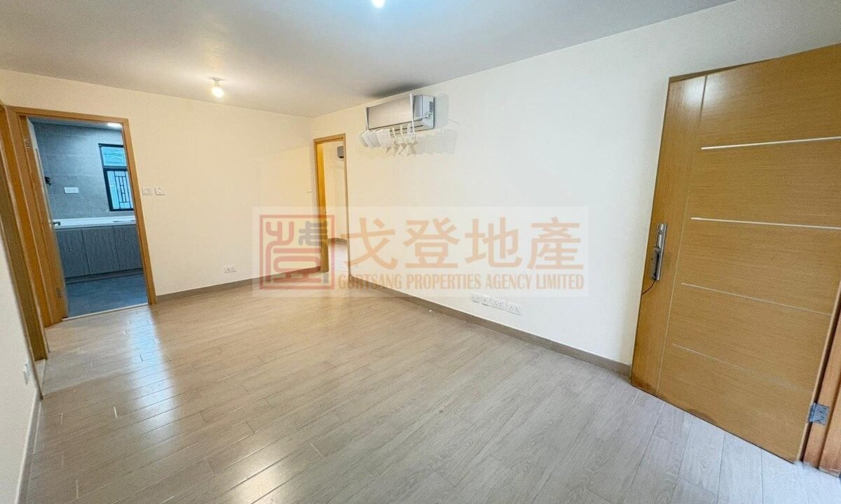 a3213dc6bd5ace3901deaeb947d74edc.jpg