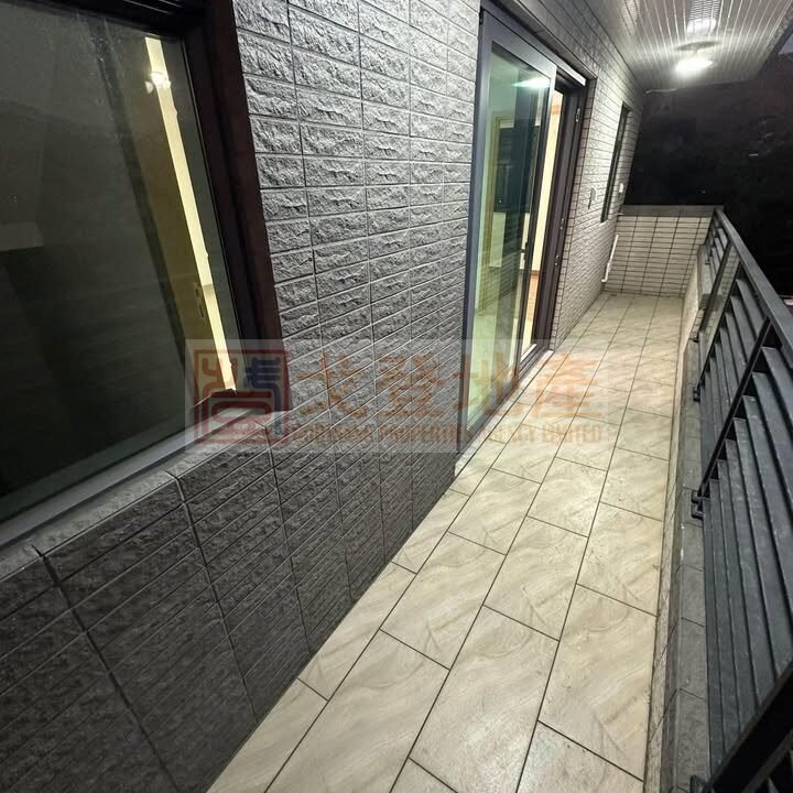 a5e09980de6df1cb66f44ec00d77a3b5.jpg