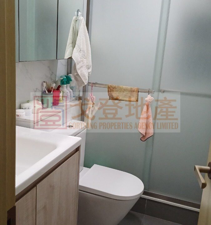 a6e5810baff9ea8eb0507b971715624d.jpg