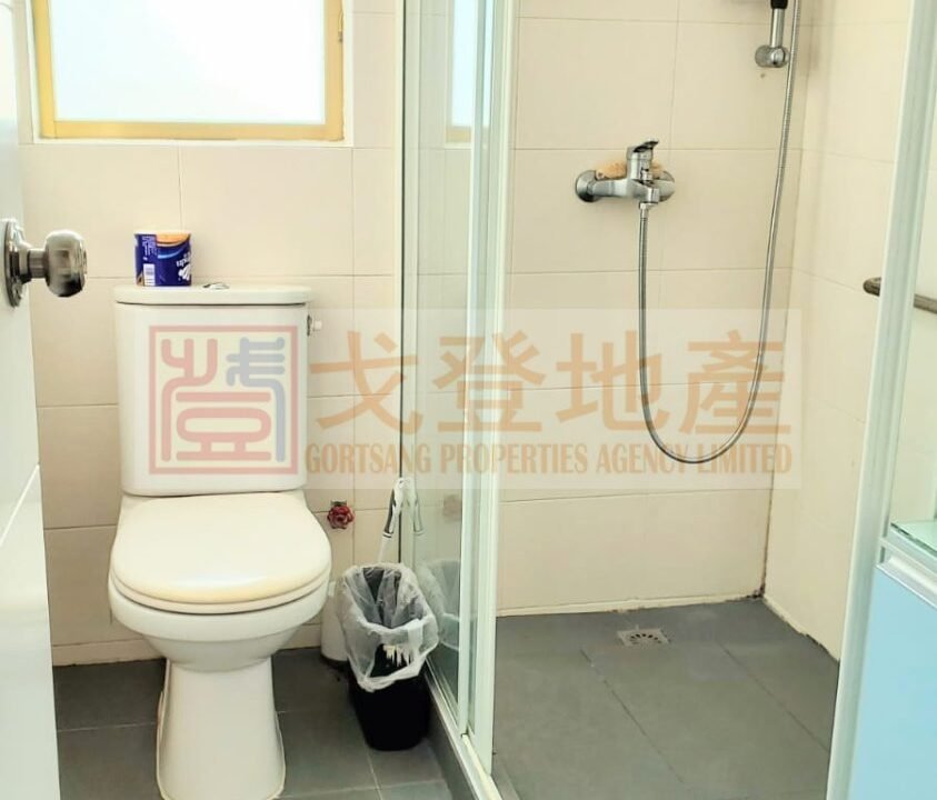 a77aae6fa27e0a3f2880b3e8aa83b322.jpg