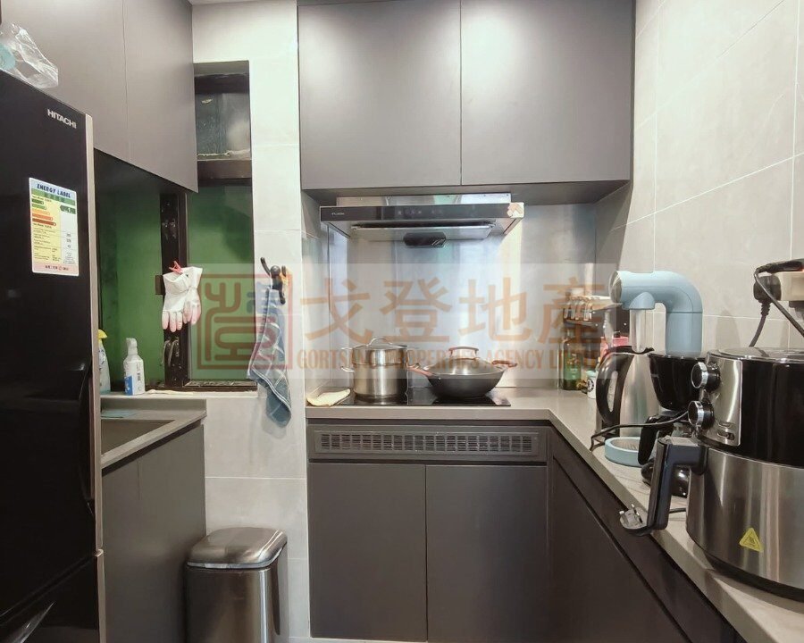 a8584db5d0aa1e15fe62993e253e6eac.jpg