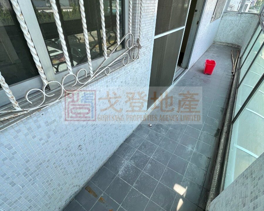 a89456f4bb289957677b4292d6de6182.jpg