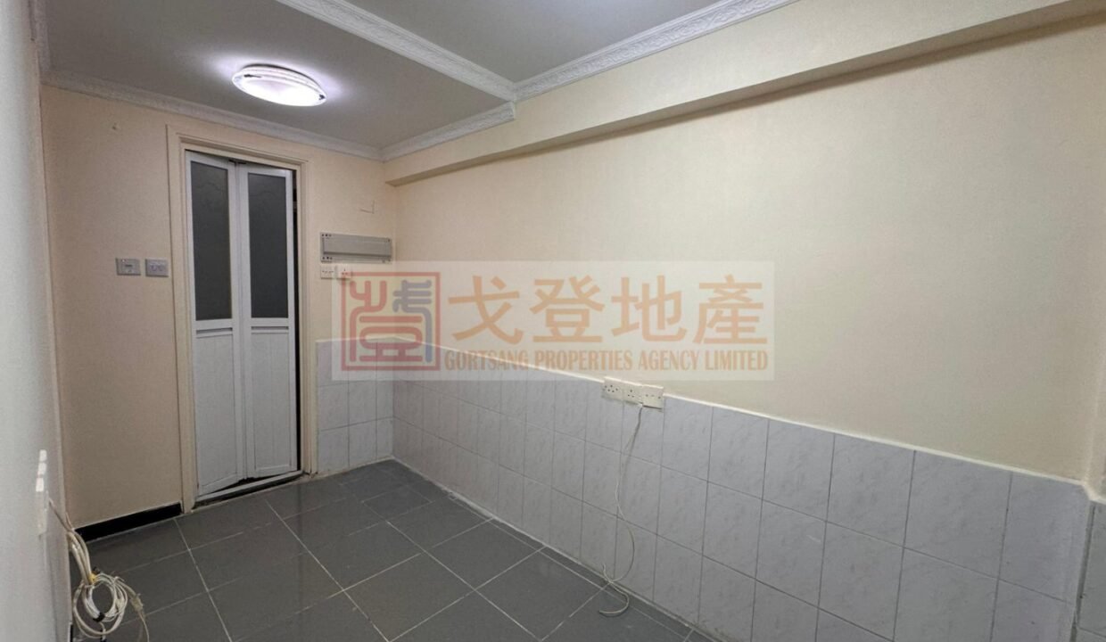 b3c63c5b8e135286a04f0478c1354bd6.jpg