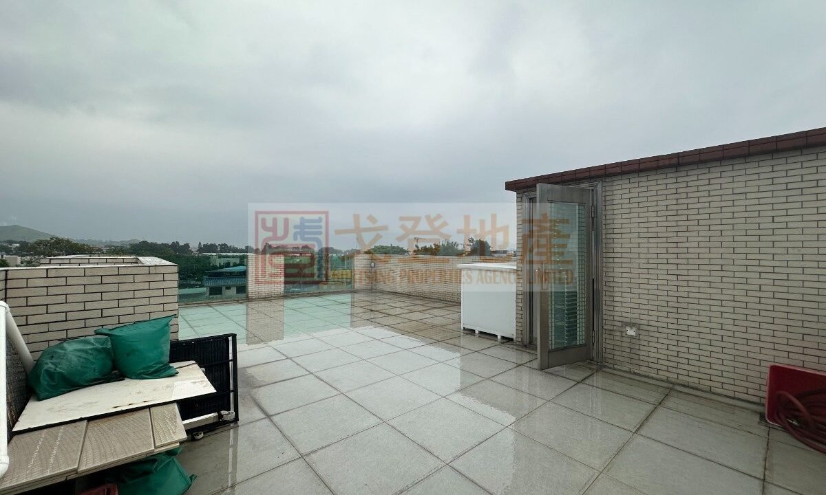 bcf1ea165d84a02e0a141dbcb6c3fbc9.jpg