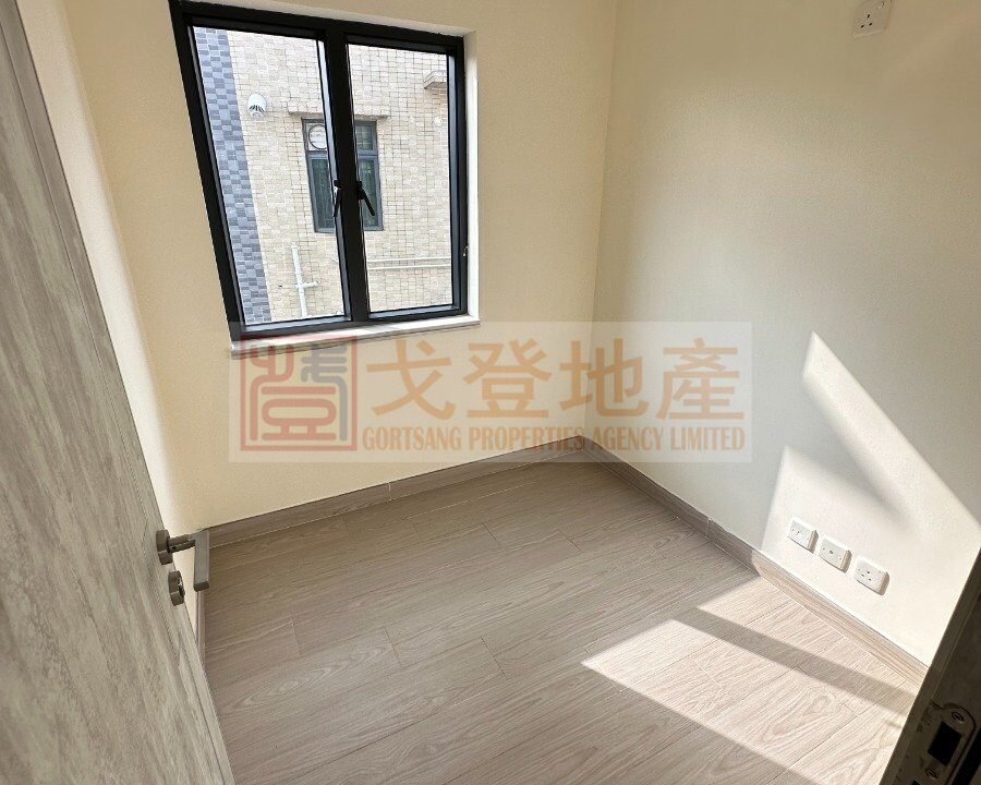 bdf7ee4271e12544699907bd59171eb1.jpg