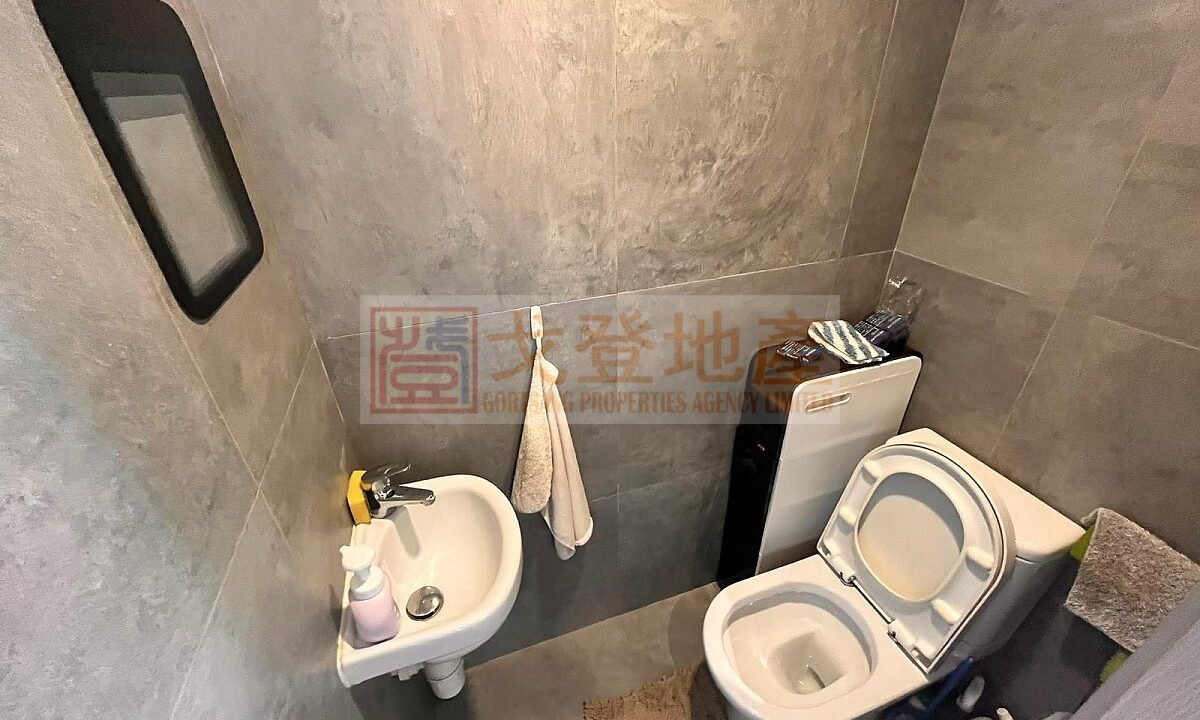 c713944c9fd26e68cd0d19f953ae5977.jpg