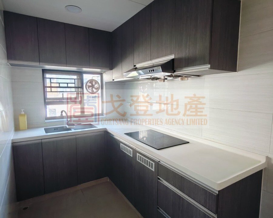 cd0795b7b26fc0bdbf6a14387d56e11d.jpg