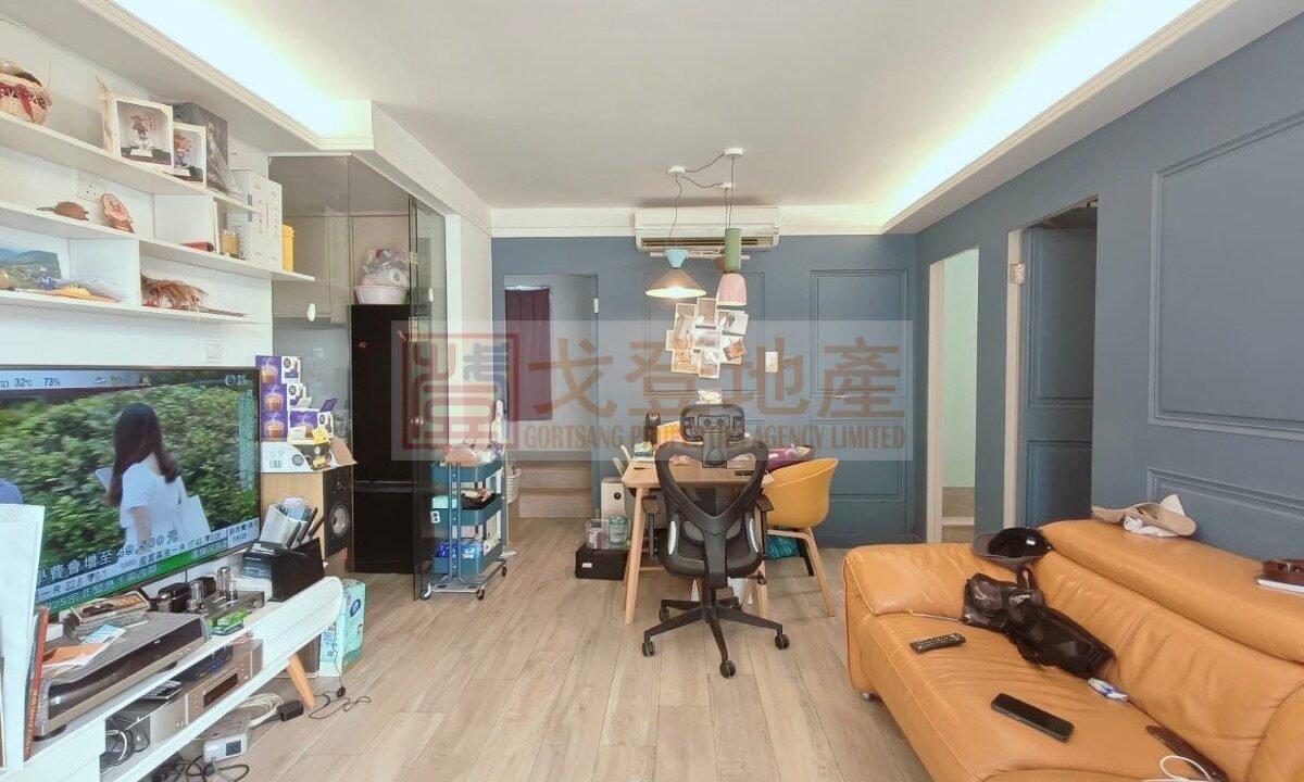 ce90a4a490e6aef16730cc2f040e24bb.jpg