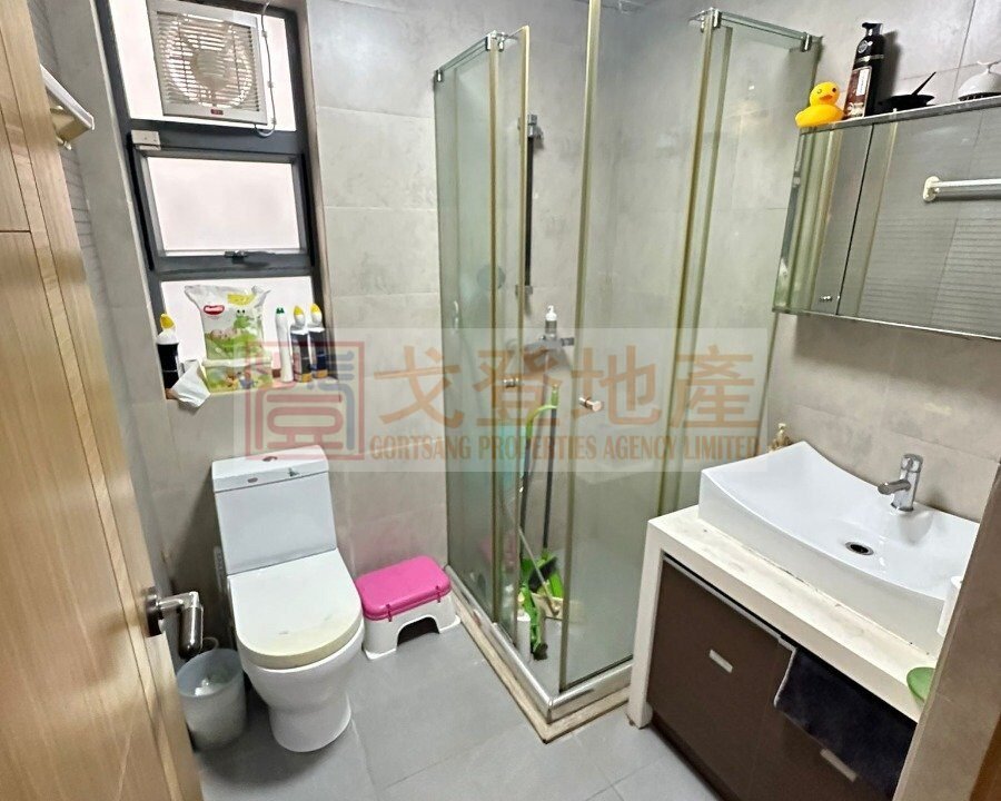 d1ce37f88571ac036ad2644ce6f9e4c2.jpg