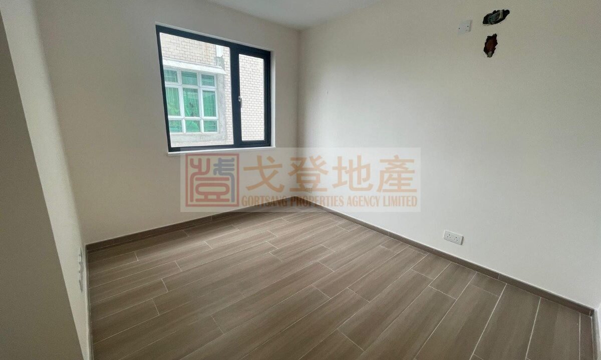 d81dce492d4f9f5076811bee85883459.jpg