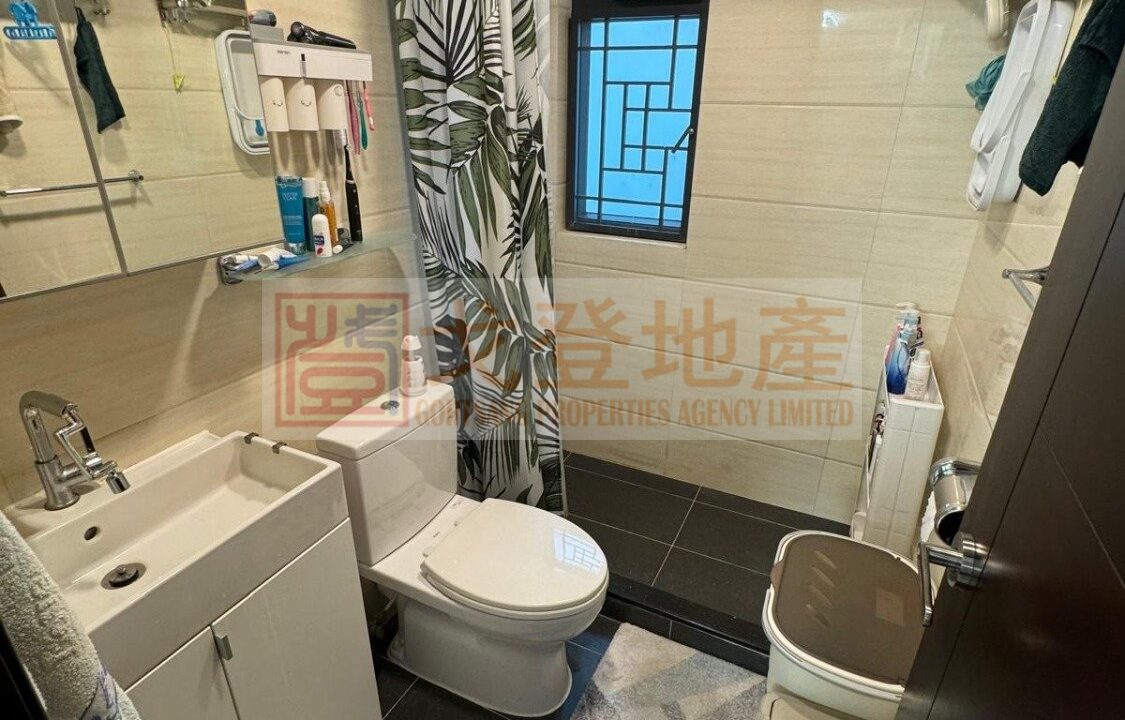 d8bfe8ec6ca03034ecb153d2b9807ff2.jpg