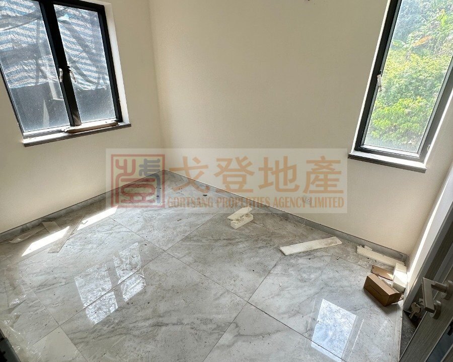 d96afa50e52c4fc95d5eeed71ef9d046.jpg