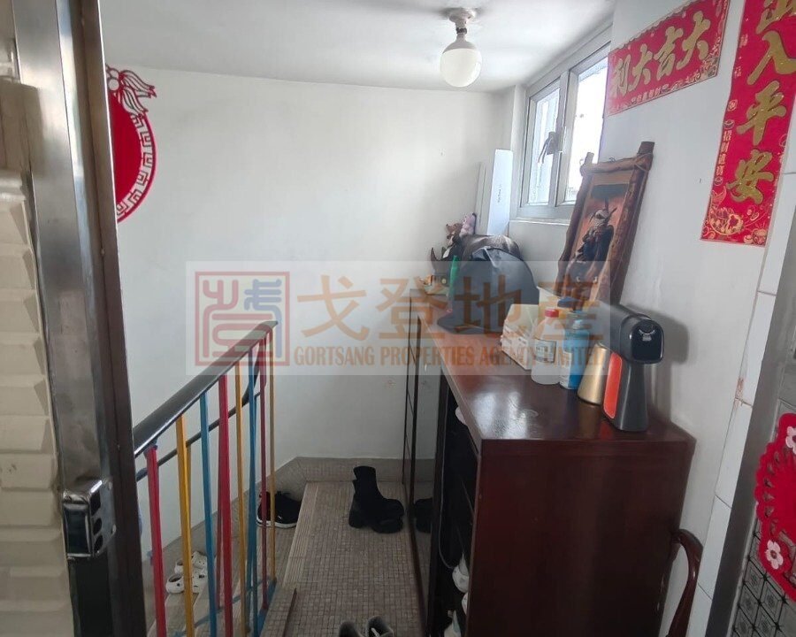 dc572c2ddf72745e70eec470bc64cd47.jpg