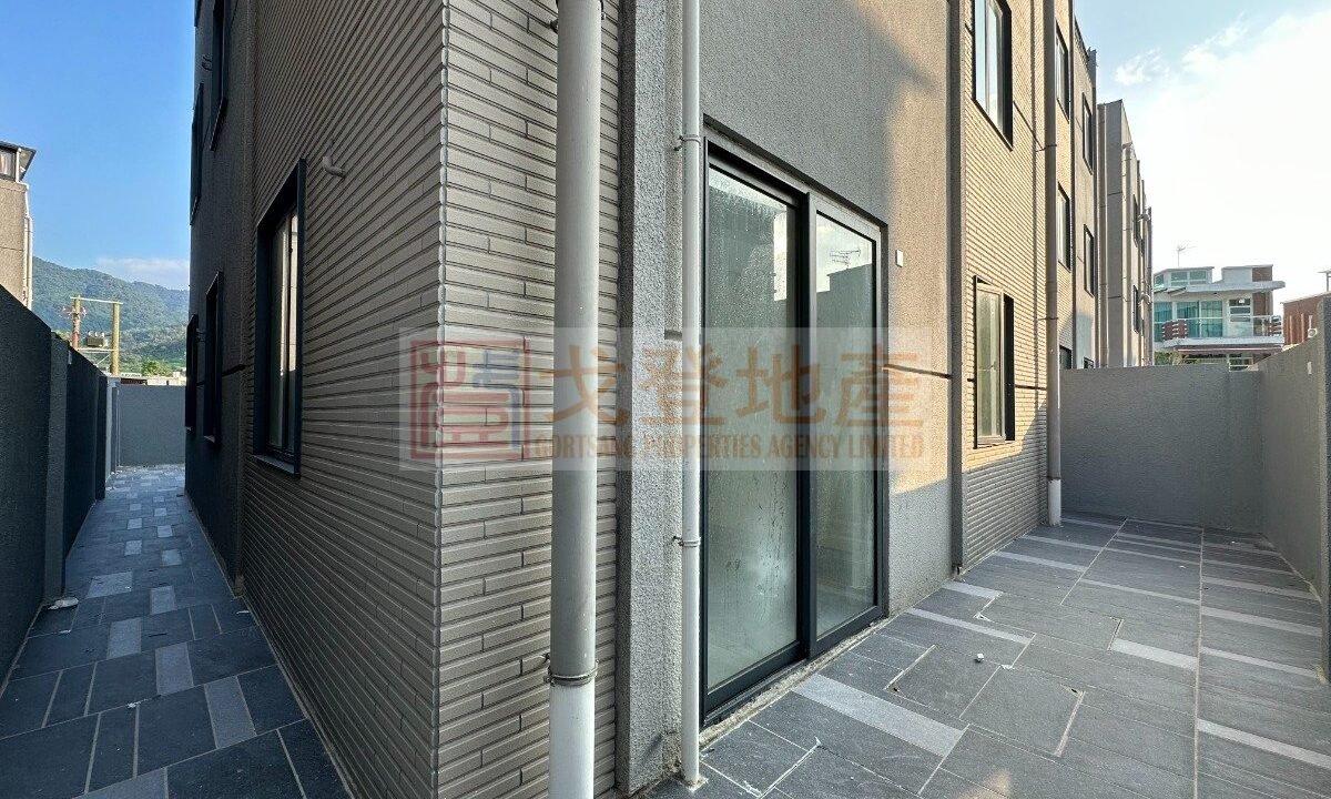 dd711db5af2cddf175c720c22259a18f.jpg