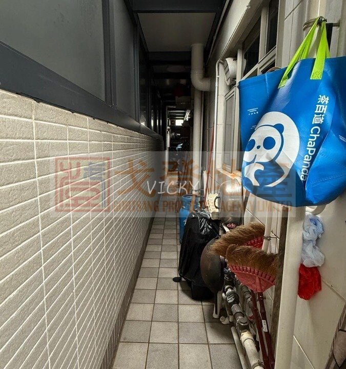 debaf10430002ad21d1e755bf47d55c8.jpg