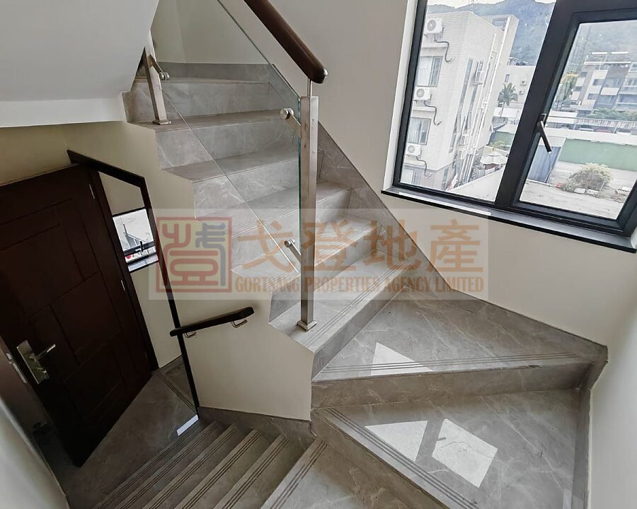 ef6966afcb47e14611755897f6ec884d.jpg
