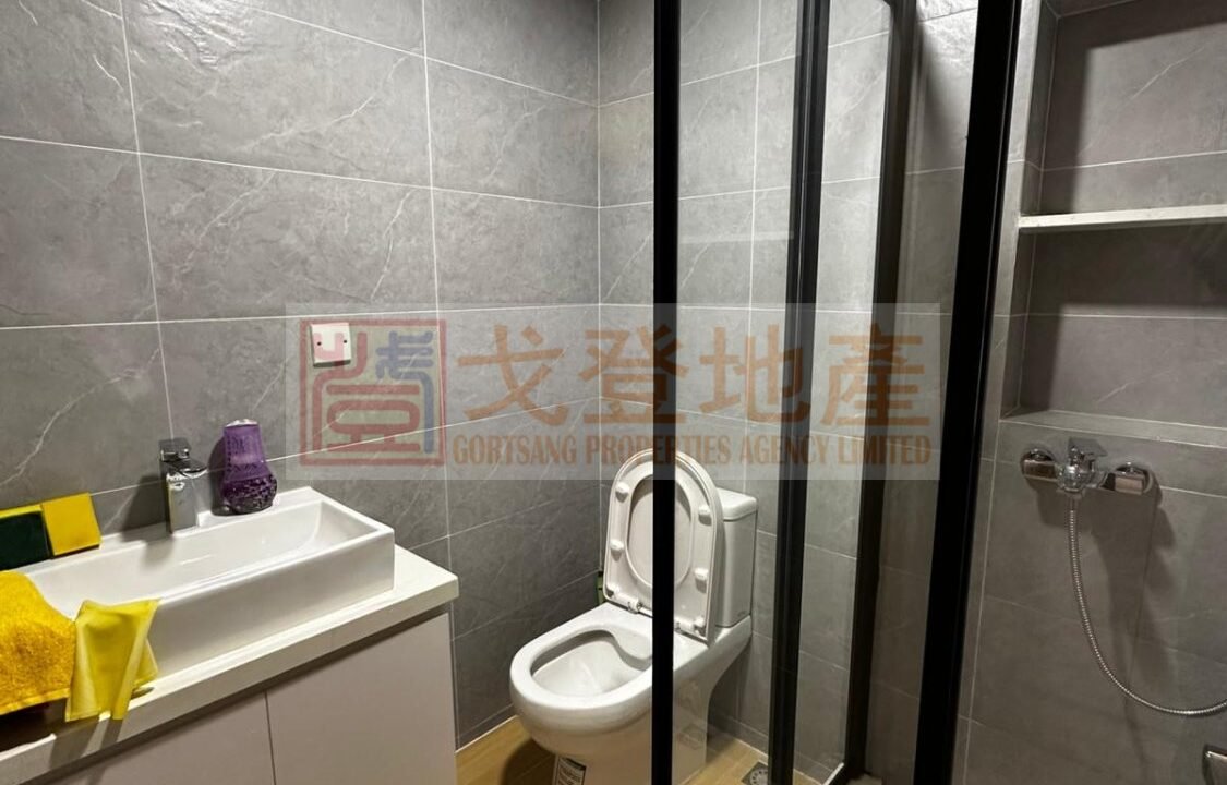 fefbe1cd27638e3ba5b45c4de8334e21.jpg